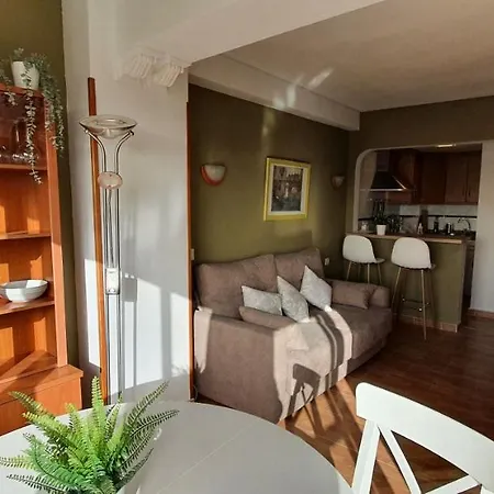 Apartamento Autentico Sol 아파트 토레몰리노스